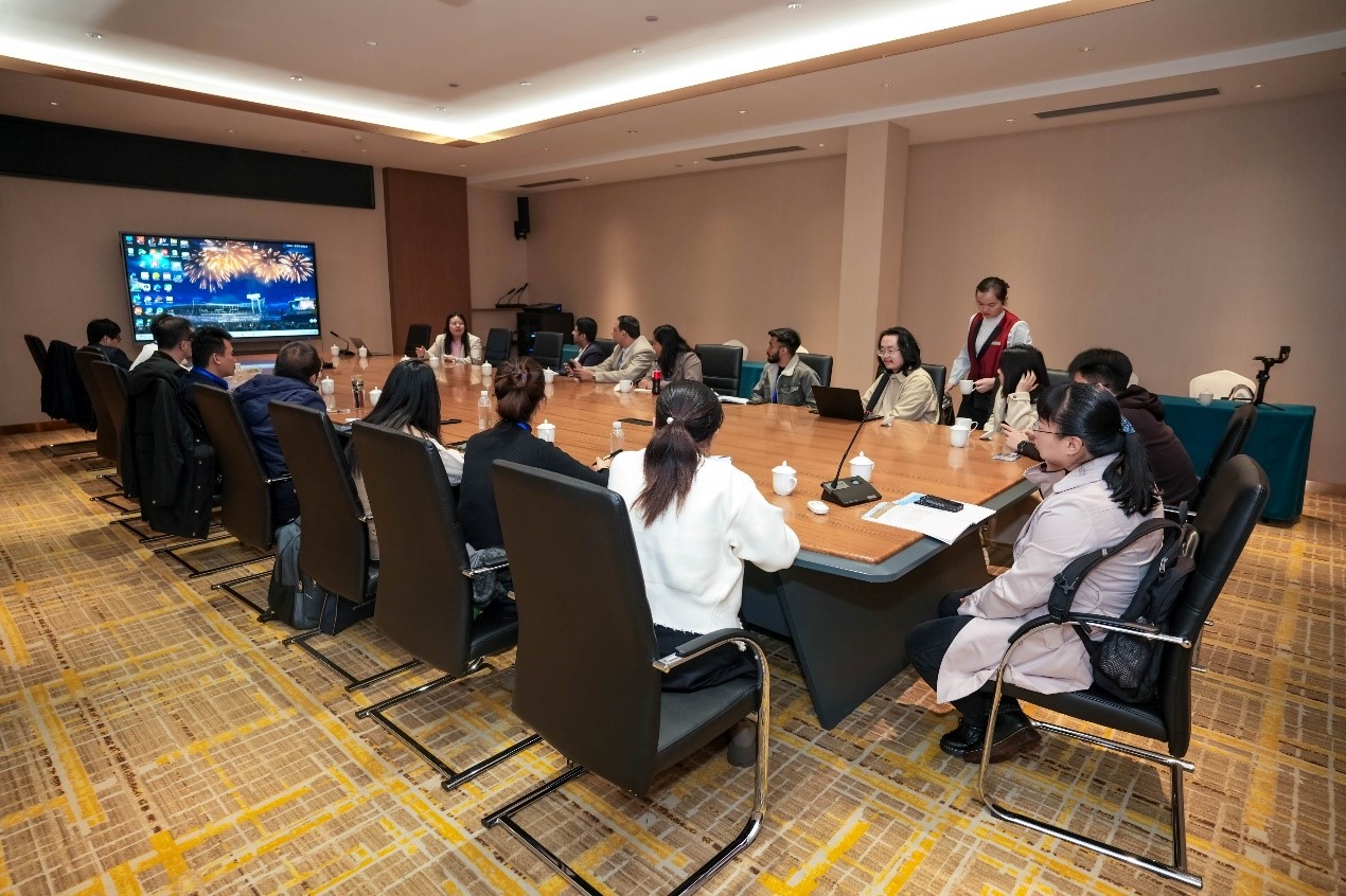 期刊编辑圆桌会.jpg 期刊编辑圆桌会.jpg